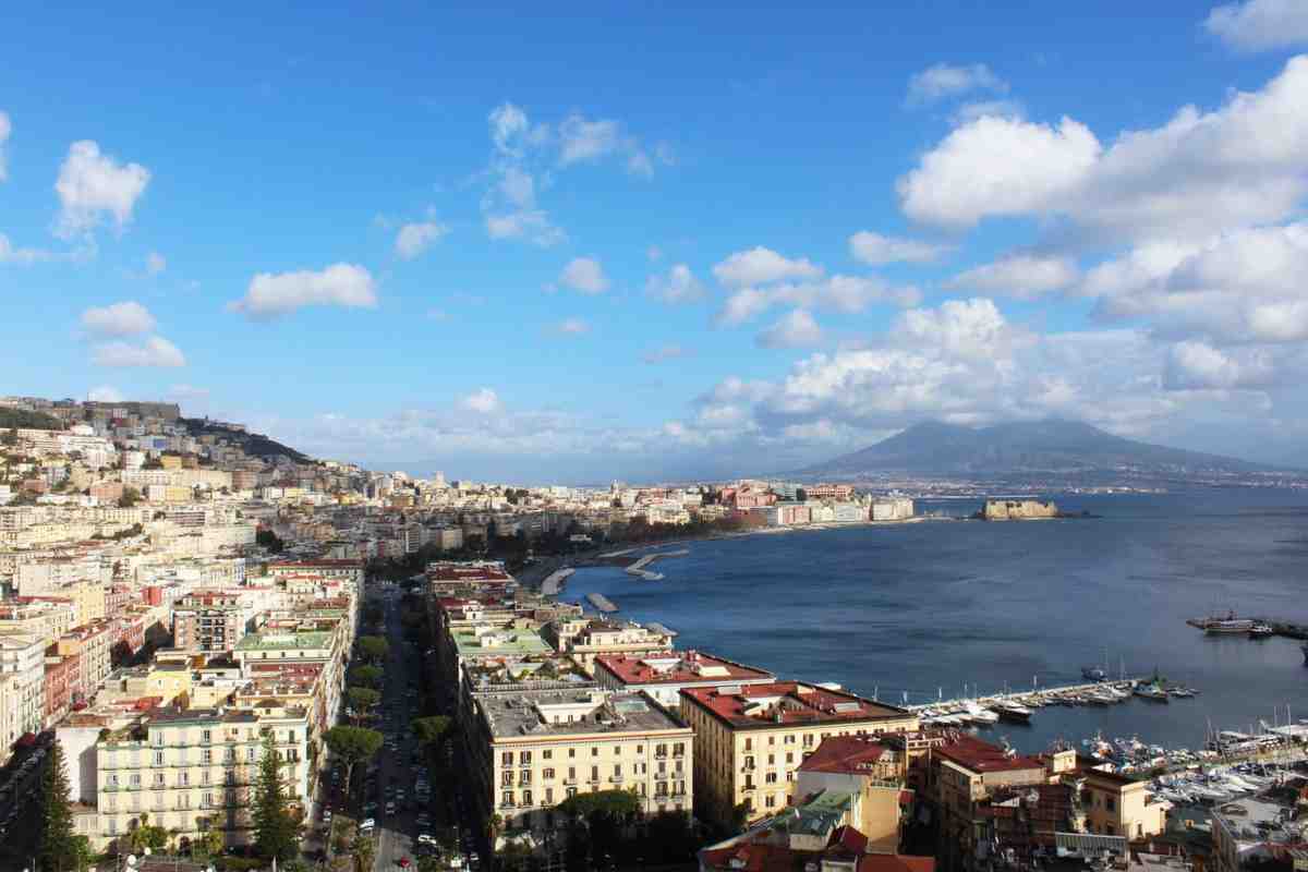 Napoli, le bellezze del luogo e non solo da scoprire per Pasqua: esperienze culinarie indimenticabili per voi  