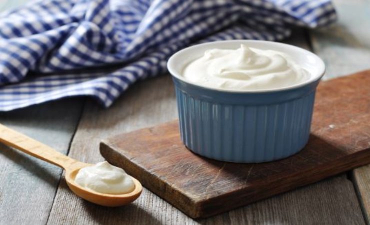 ricetta yogurt fatto in casa con pentola a cottura lenta